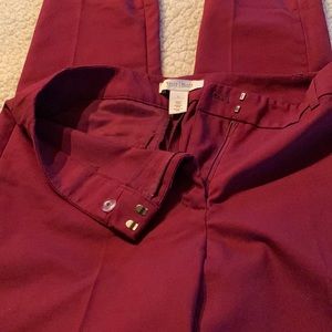 White House Black Market women’s dress pants. Flat front. Size 6.